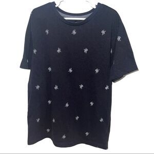 4/$25 - Old Navy Black‎ T-Shirt withWhite Astronauts